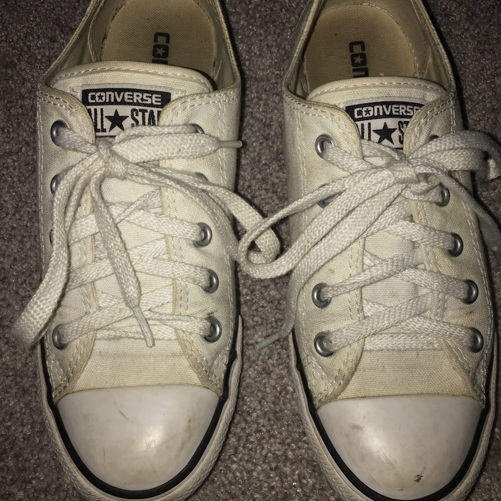 White All Star Converse